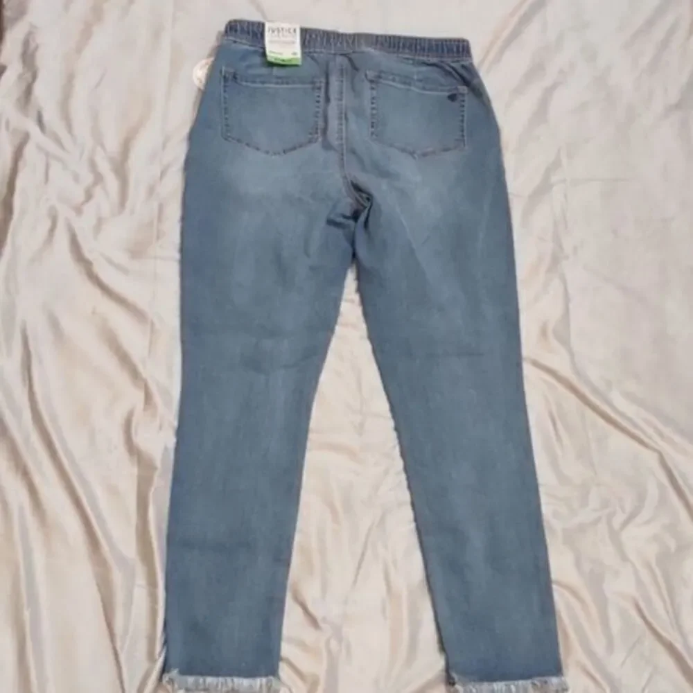 Justice Pull On Elastic Waist Jeggings made with Recycled‎ Plastic Sz 16Plus